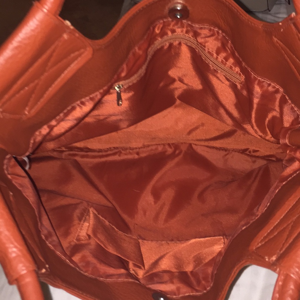 Purse - Picture 2 of 2